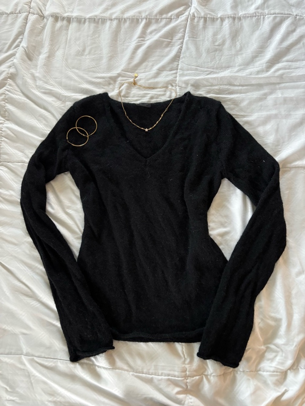 Brandy Melville Black V-Neck Long Sleeve Top